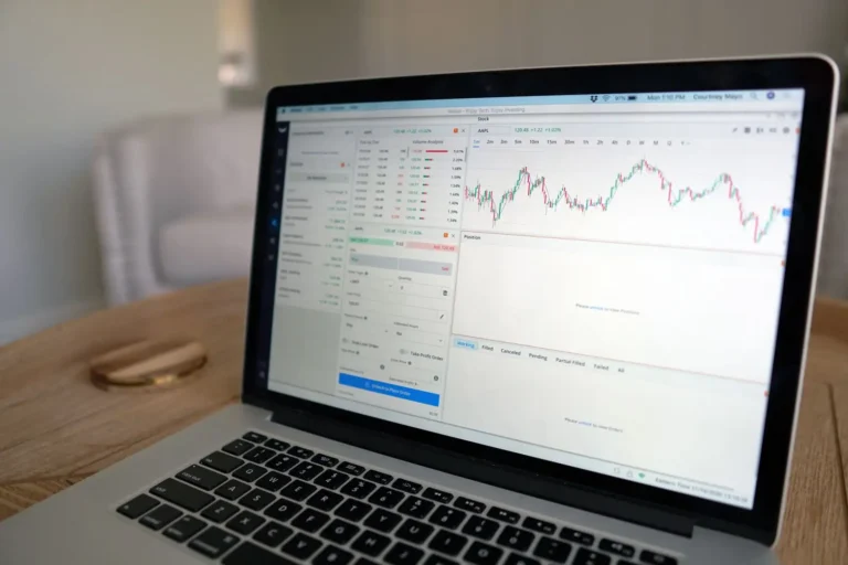 Actualité bourse en direct : où la suivre, quoi en retenir, comment ne pas s&rsquo;y noyer
