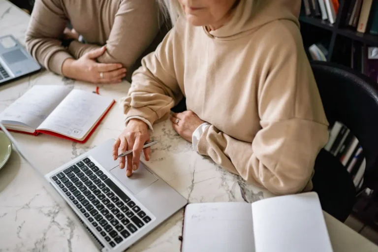 Reconversion et retraite : avant ou après le départ ?