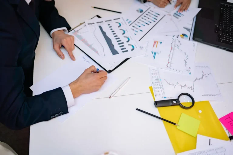 Communication financière : à quoi elle sert et comment elle fonctionne