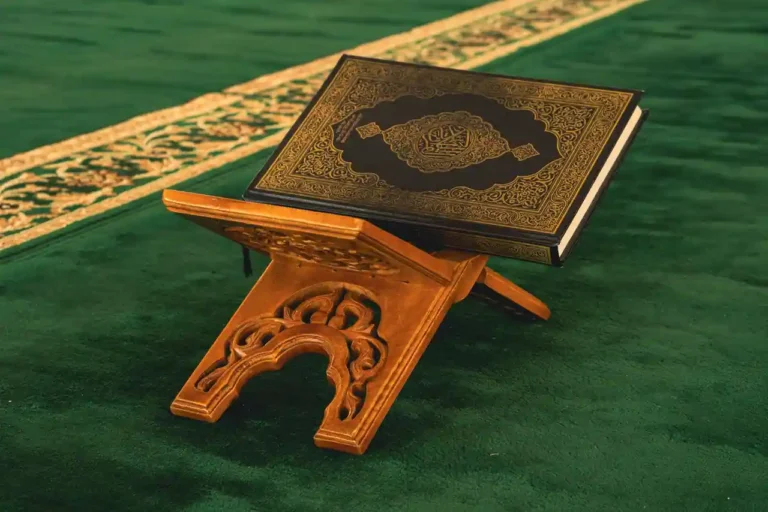 Se reconvertir à l&rsquo;islam : comprendre la démarche essentielle